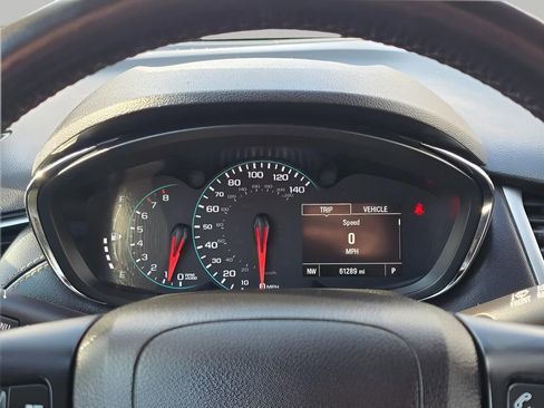 Used 2022 Chevrolet Trax LT w/ LT Convenience Package image 21