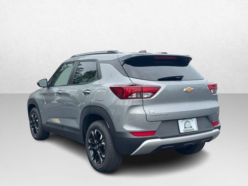 Used 2023 Chevrolet TrailBlazer LT FWD image 4