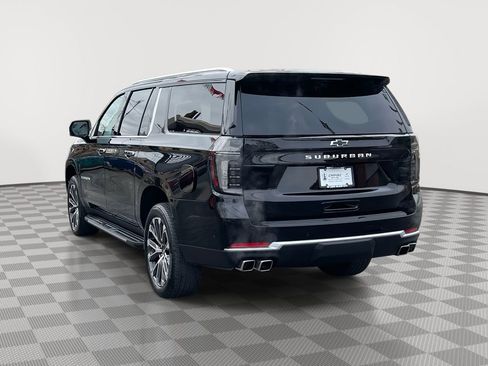 Used 2025 Chevrolet Suburban High Country w/ Sun And Tow Package AWD/4WD image 7