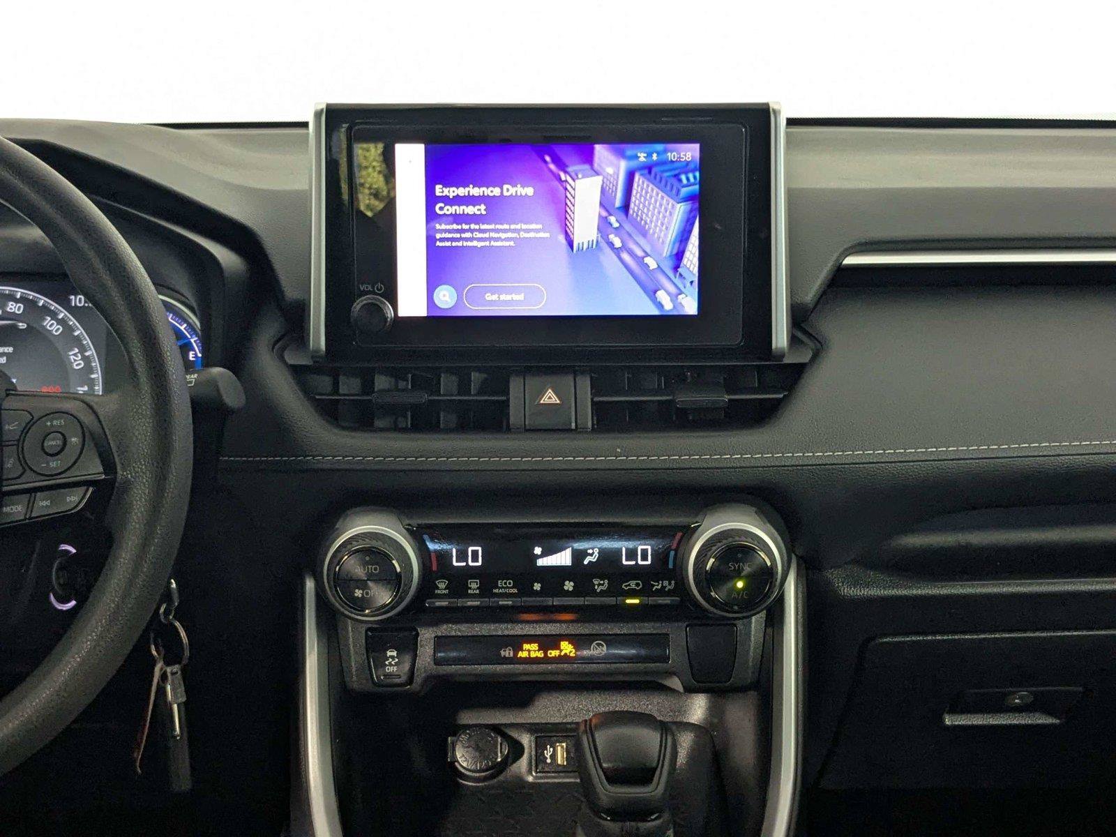 Certified 2024 Toyota RAV4 LE AWD/4WD image 39