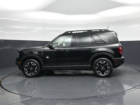 Used 2023 Ford Bronco Sport Outer Banks w/ Tech Package AWD/4WD image 57