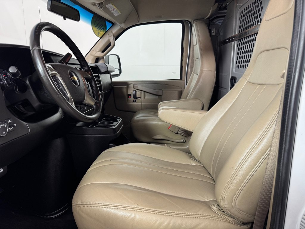Used 2019 Chevrolet Express 2500 w/ Driver Convenience Package RWD image 12
