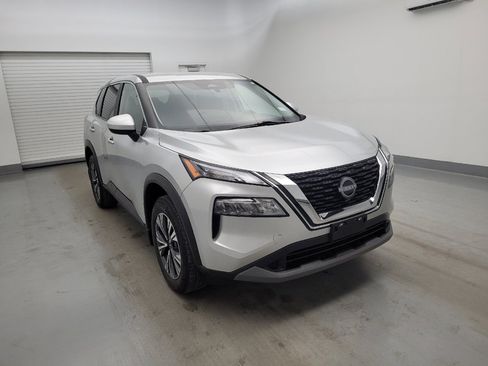 Used 2023 Nissan Rogue SV AWD/4WD image 13