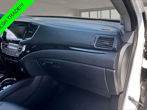 Used 2022 Honda Pilot Touring image 27