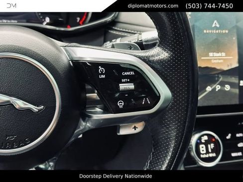 Used 2021 Jaguar F-PACE R-Dynamic S AWD/4WD image 31