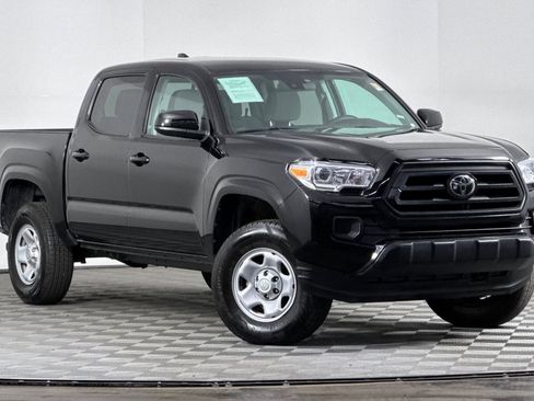 Used 2023 Toyota Tacoma SR image 2