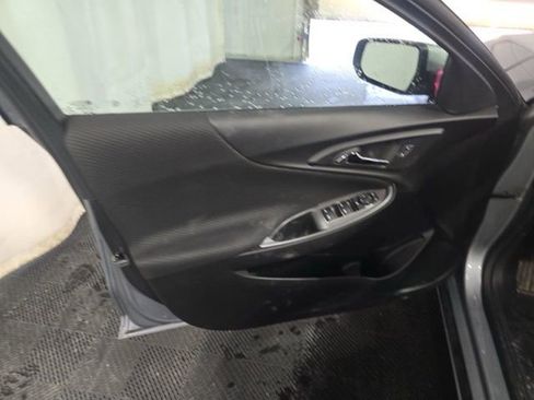 Used 2024 Chevrolet Malibu LT image 13