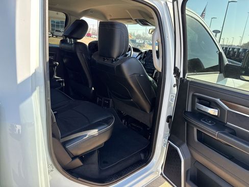 Used 2024 RAM 2500 Laramie image 12