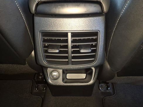 Used 2022 Kia Seltos S image 13