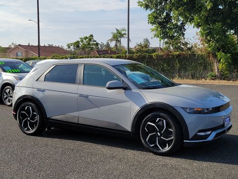Certified 2024 Hyundai Ioniq 5 SEL RWD image 7