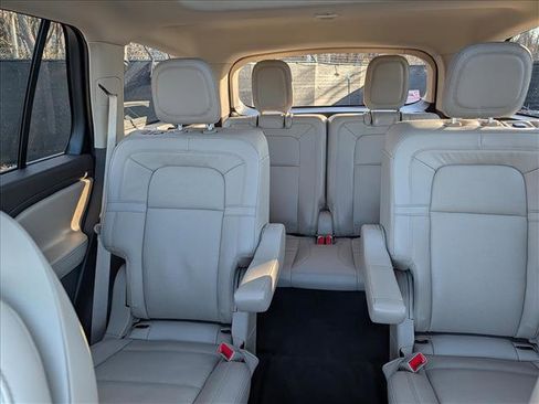 Certified 2023 Lincoln Aviator Reserve w/ Equipment Group 201A image 20