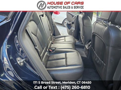 Used 2018 Porsche Macan image 47