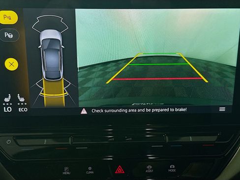 Used 2023 Volkswagen ID.4 Pro image 22