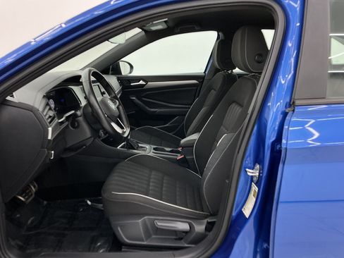Used 2023 Volkswagen Jetta Sport FWD image 14
