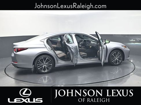 New 2025 Lexus ES 350 350 image 24