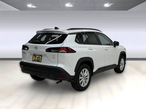 New 2026 Toyota Corolla Cross LE AWD/4WD image 7