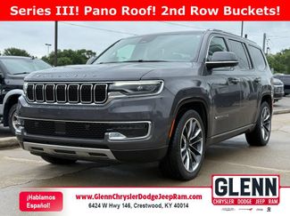 Used 2022 Jeep Wagoneer Series III w/ Premium Group I AWD/4WD video 1