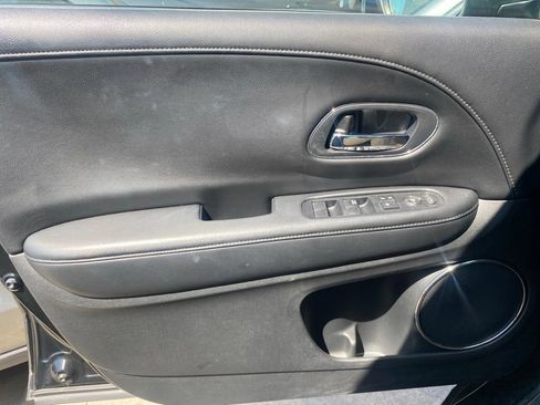 Used 2016 Honda HR-V EX-L image 5