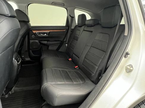 Used 2020 Honda CR-V Touring image 10
