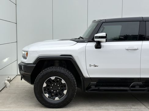 Used 2024 GMC Hummer EV 2X w/ Extreme Off-Road Package AWD/4WD image 5