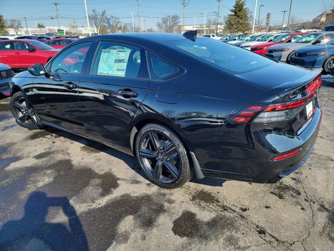 New 2026 Honda Accord Sport image 17