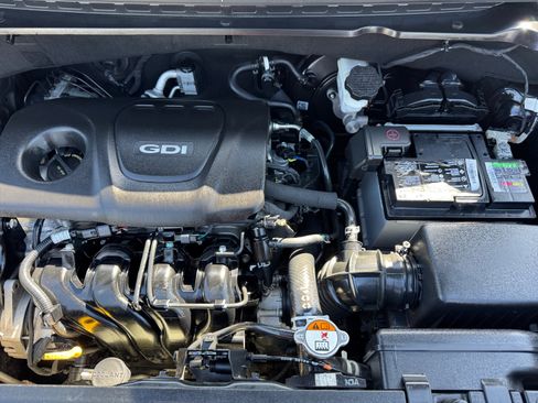 Used 2019 Kia Soul FWD image 19