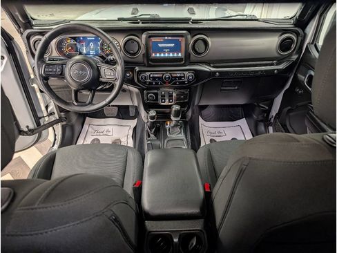 Used 2022 Jeep Wrangler Sport AWD/4WD image 14