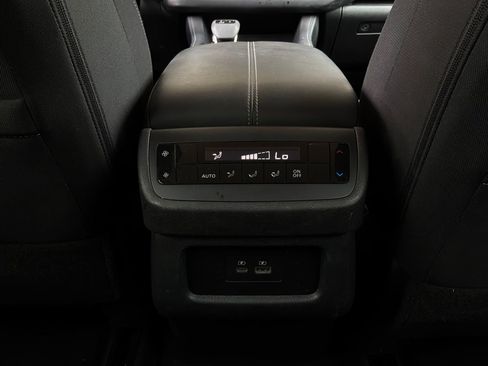 Used 2025 Nissan Pathfinder SV FWD image 14