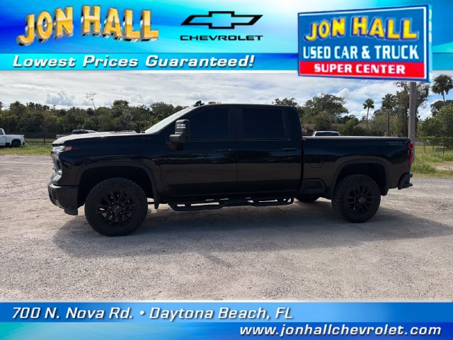 Used 2025 Chevrolet Silverado 2500 LT w/ Trail Boss Package AWD/4WD image 3