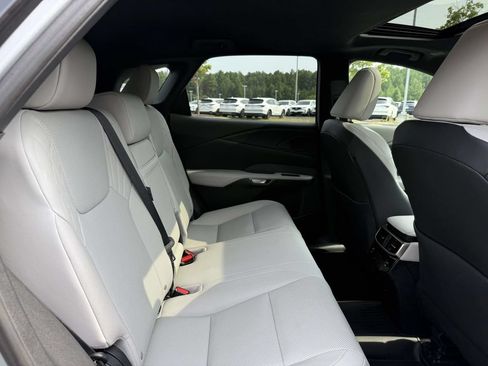Used 2023 Lexus RX 350 Premium w/ Accessory Package AWD/4WD image 15