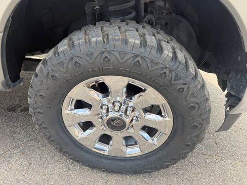 Used 2019 Ford F250 Lariat w/ Chrome Package AWD/4WD image 15