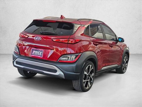 Used 2023 Hyundai Kona Limited w/ Cargo Package FWD image 5