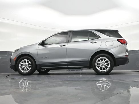 Used 2024 Chevrolet Equinox LS FWD image 26