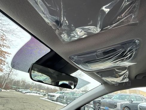 New 2026 Hyundai Elantra SE w/ Cargo Package image 28