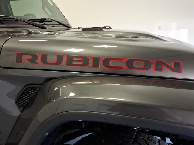 Used 2025 Jeep Gladiator Rubicon w/ Convenience Group AWD/4WD image 10