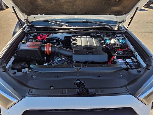Used 2016 Toyota 4Runner SR5 Premium AWD/4WD image 65