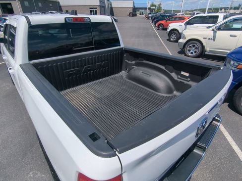 Used 2019 RAM 1500 Big Horn AWD/4WD image 23