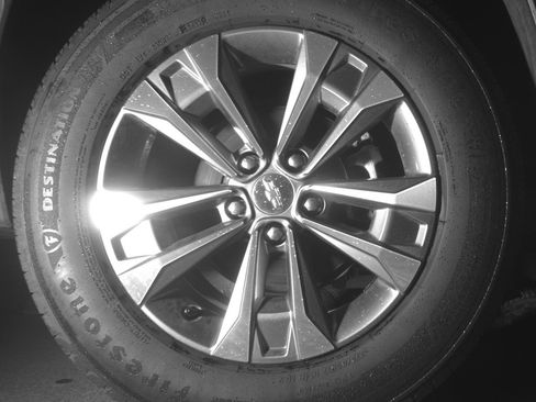 Used 2025 Chevrolet Equinox LT image 15