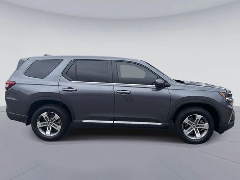 Certified 2024 Honda Pilot EX-L image 2