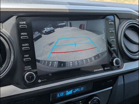 Used 2021 Toyota Tacoma SR5 RWD image 14