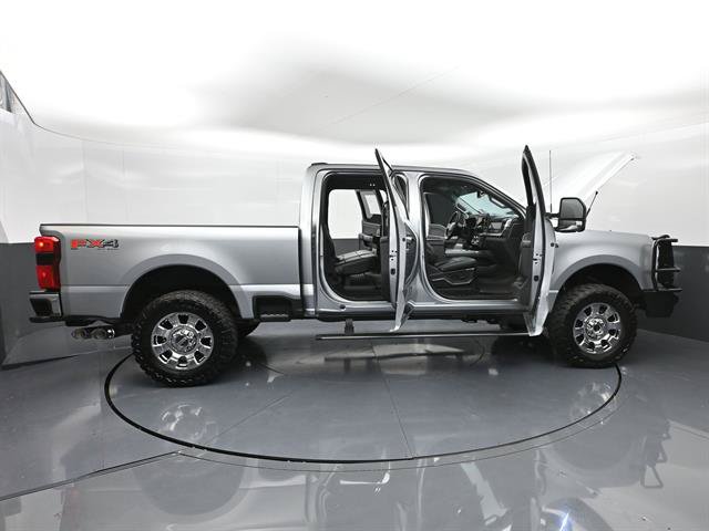 Used 2024 Ford F250 Lariat w/ Lariat Ultimate Package AWD/4WD image 54