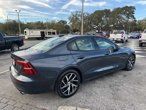 Used 2019 Volvo S60 T6 Momentum w/ Multimedia Package image 50