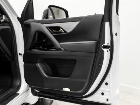 Used 2023 Lexus LX 600 F Sport image 41