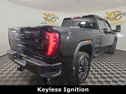Used 2024 GMC Sierra 2500 Denali Ultimate image 10