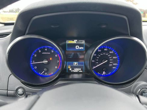 Used 2015 Subaru Outback 2.5i Limited image 9