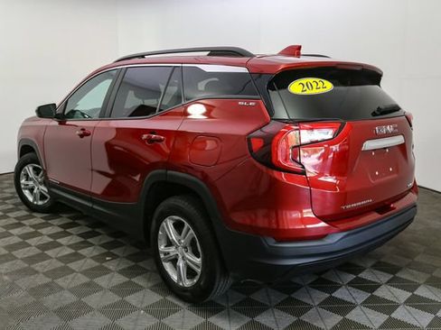 Used 2022 GMC Terrain SLE w/ Driver Convenience Package AWD/4WD image 8