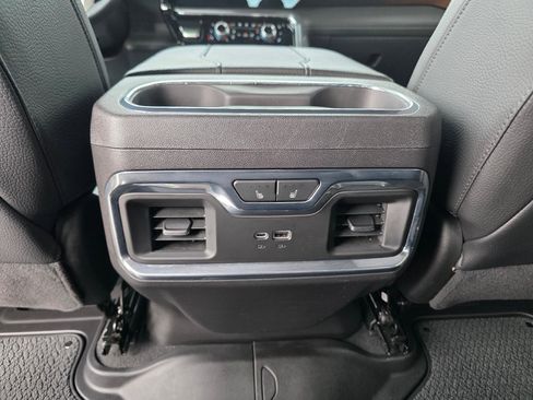 Used 2024 GMC Sierra 1500 Denali w/ Technology Package AWD/4WD image 26