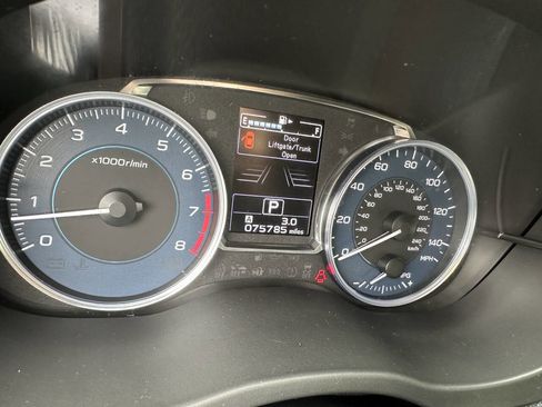 Used 2017 Subaru Crosstrek 2.0i Premium image 2