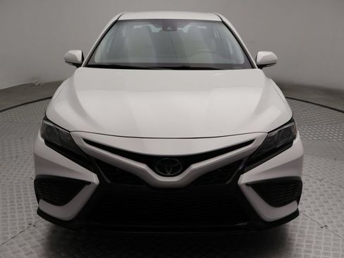 Certified 2023 Toyota Camry SE FWD image 5