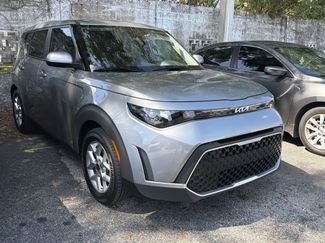 Used 2025 Kia Soul LX w/ LX Technology Package FWD video 1